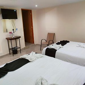 Habitación con Cama Queen